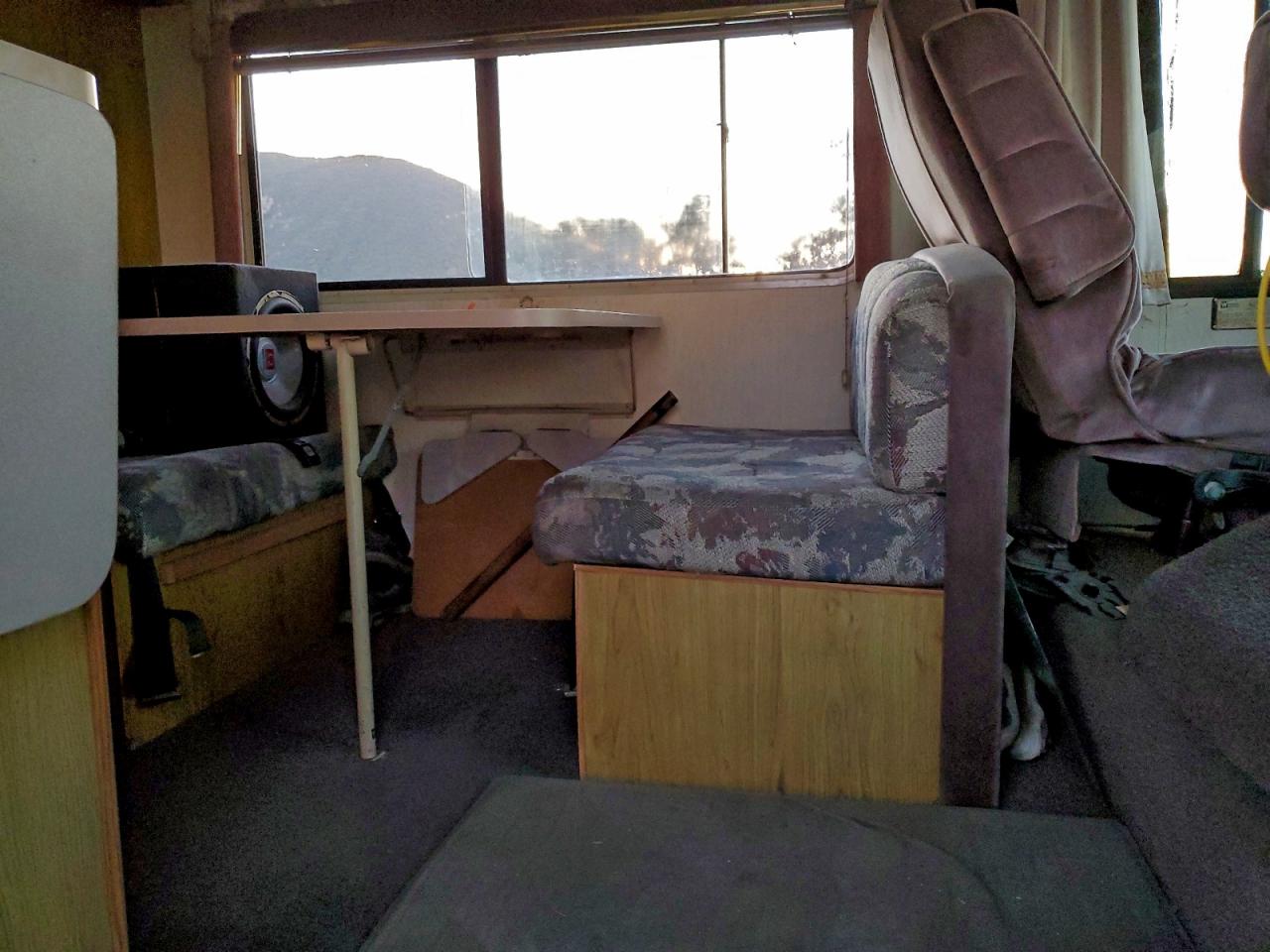 Chevrolet P30 Image 6