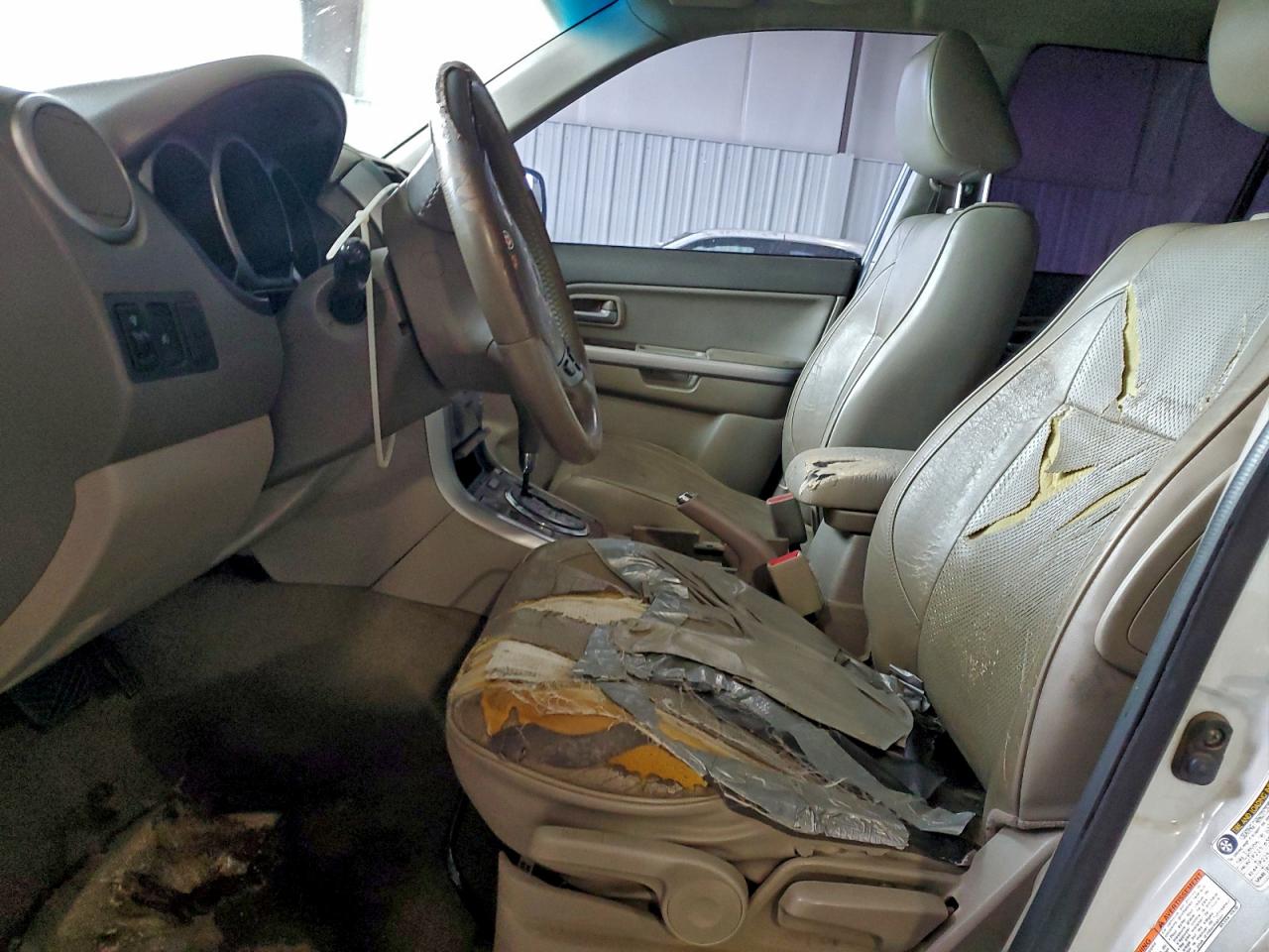 Suzuki Gr Vitara Luxury Image 2