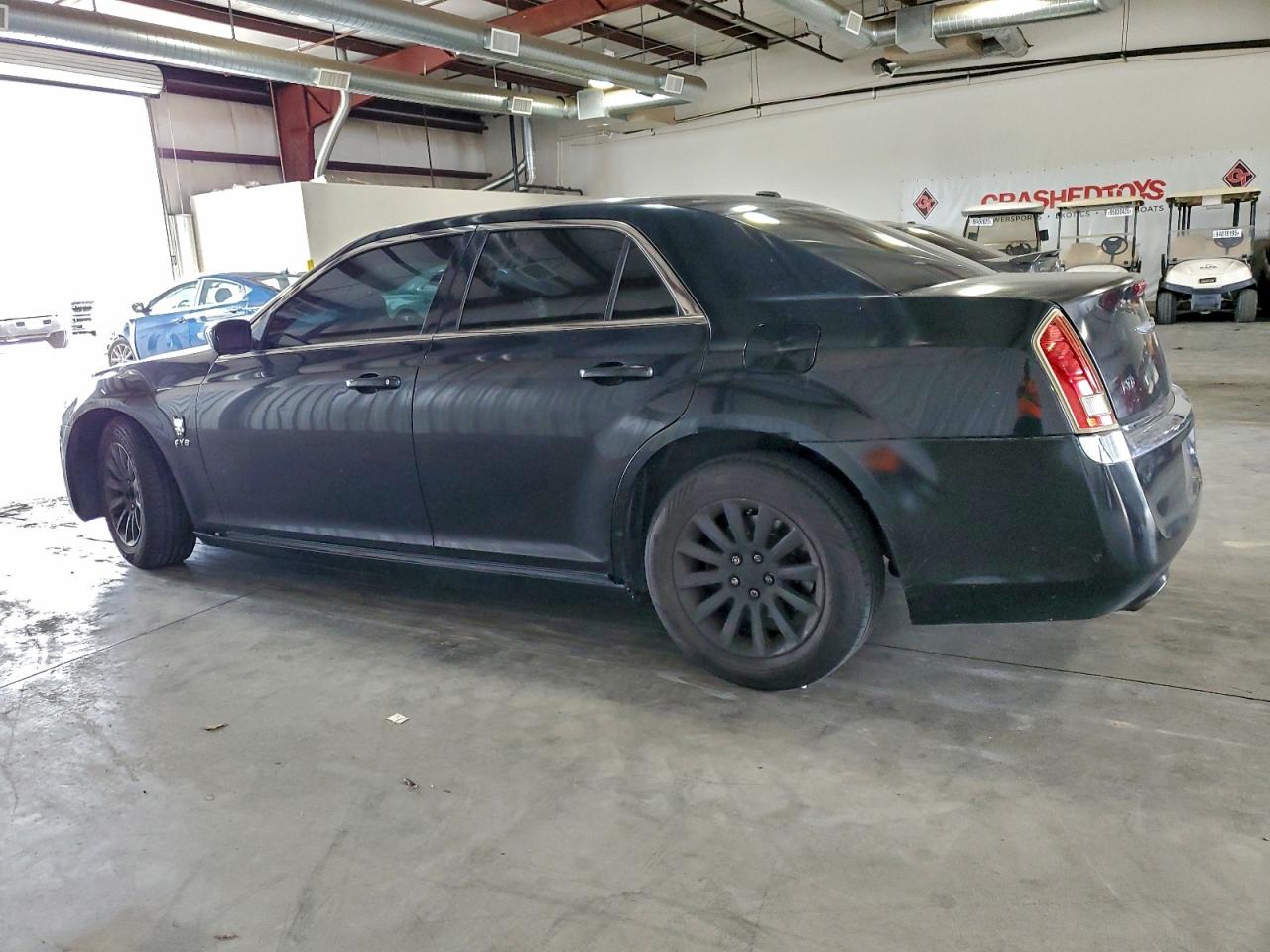 Chrysler 300 Image 6