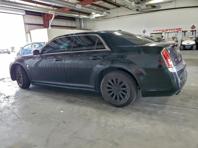 Chrysler 300 Image 6