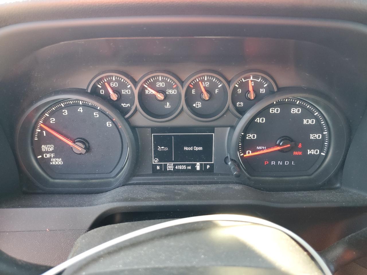 Chevrolet Silverado K1500 Custom Image 4