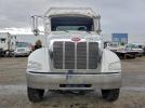 Peterbilt 337 Image 13