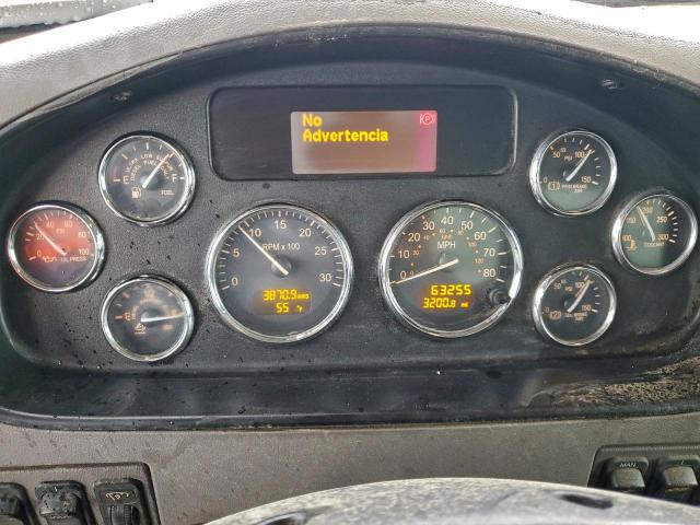 Peterbilt 337 Image 7