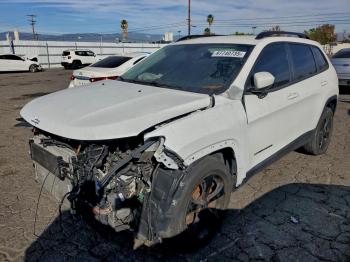  Salvage Jeep Grand Cherokee