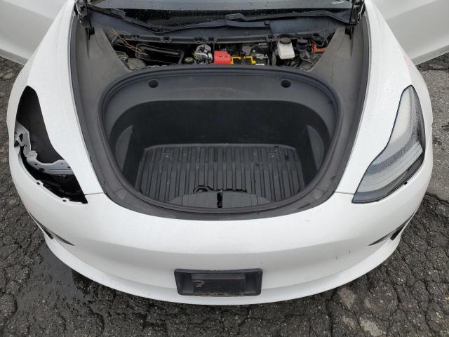Tesla Model 3 Image 12