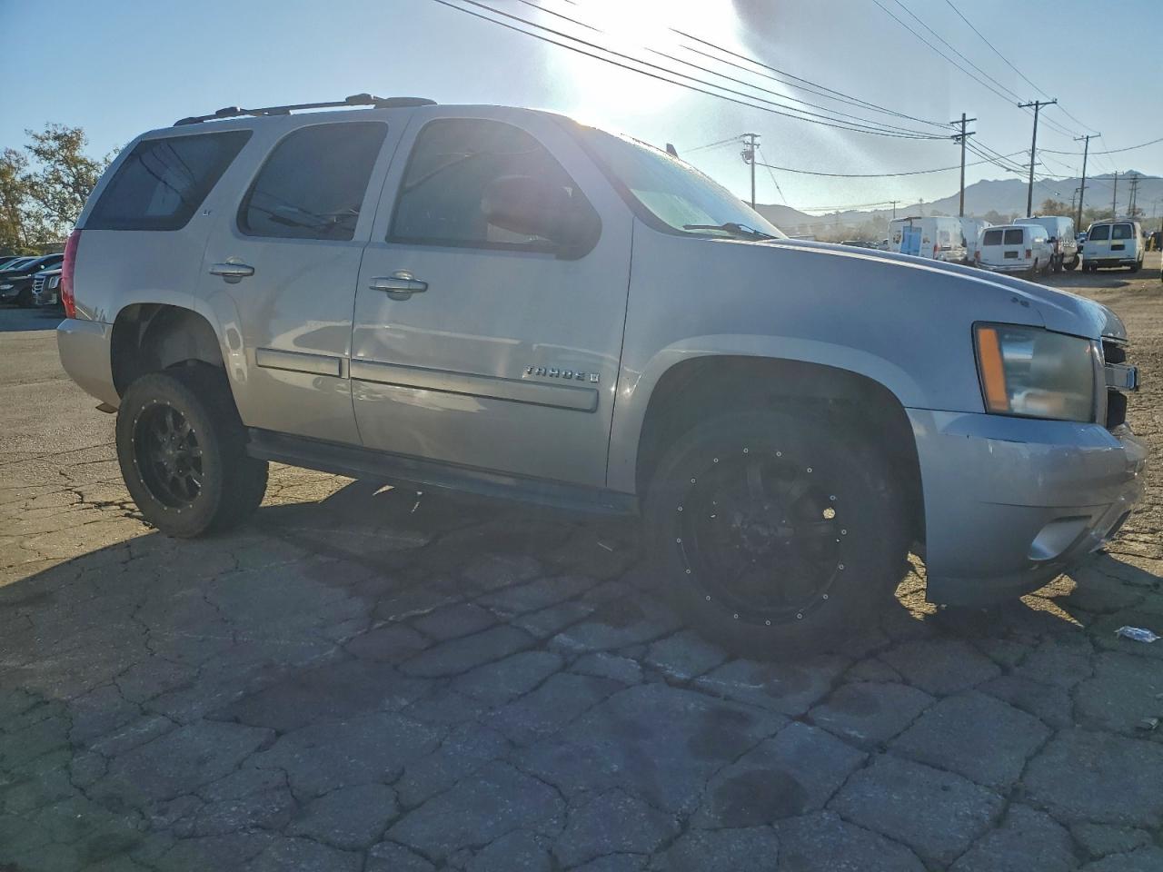 Chevrolet Tahoe C1500 Image 7