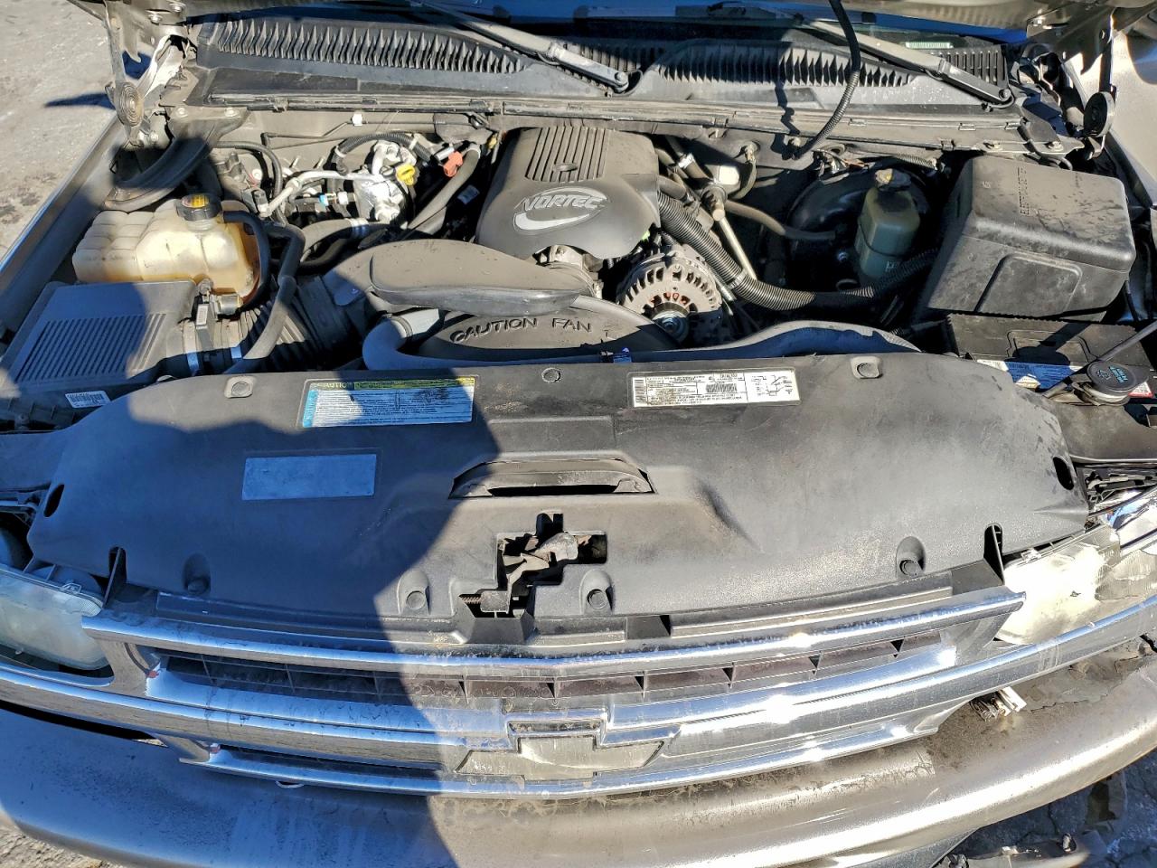 Chevrolet Tahoe C1500 Image 11