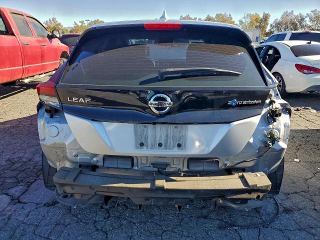 Nissan LEAF S Image 4