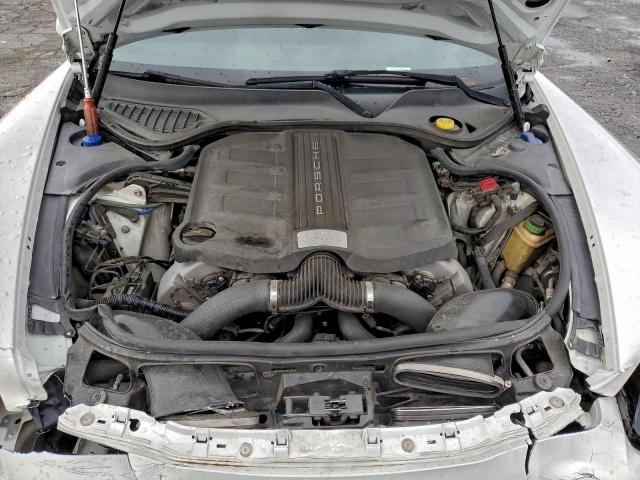 Porsche Panamera S Image 11