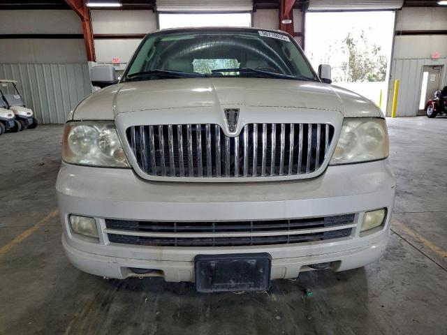 Lincoln Navigator Image 5