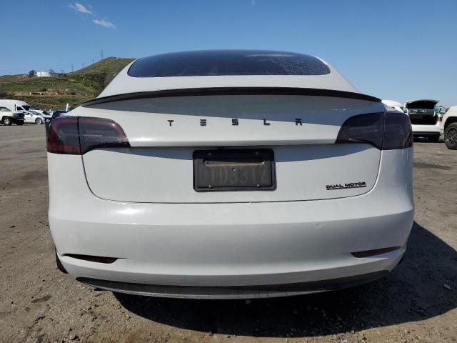 Tesla Model 3 Image 3