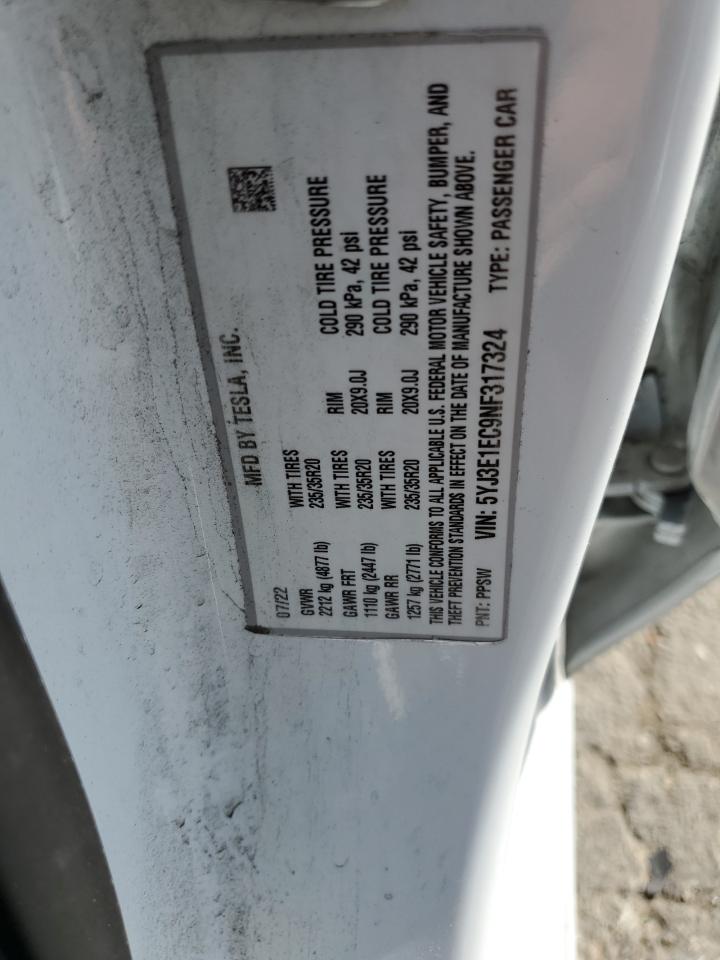 Tesla Model 3 Image 9