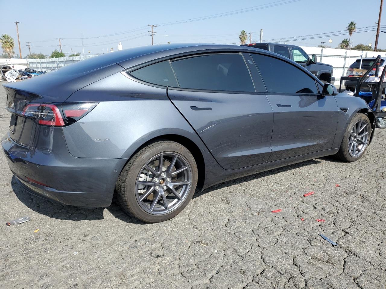 Tesla Model 3 Image 4