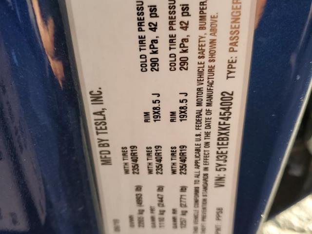 Tesla Model 3 Image 4