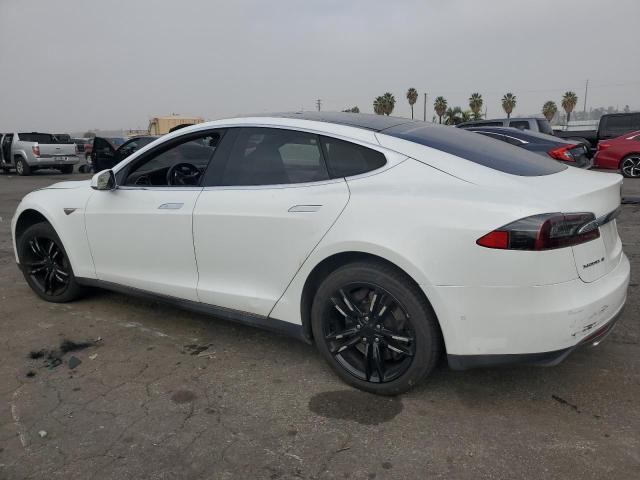Tesla Model S 70d Image 2