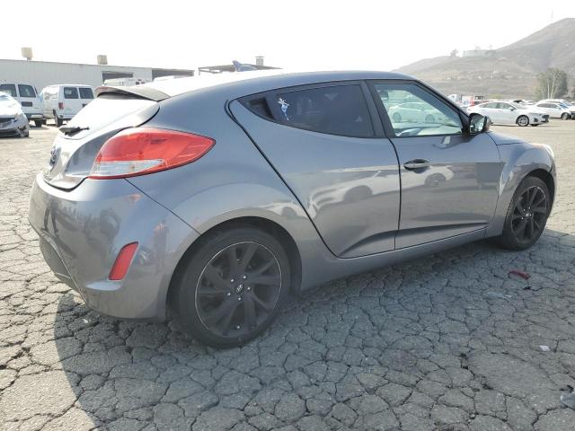 Hyundai VELOSTER Image 3