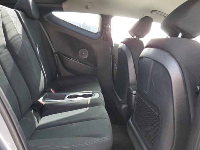 Hyundai VELOSTER Image 9