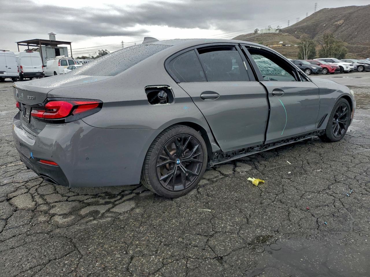 BMW 5 Series I Image 9