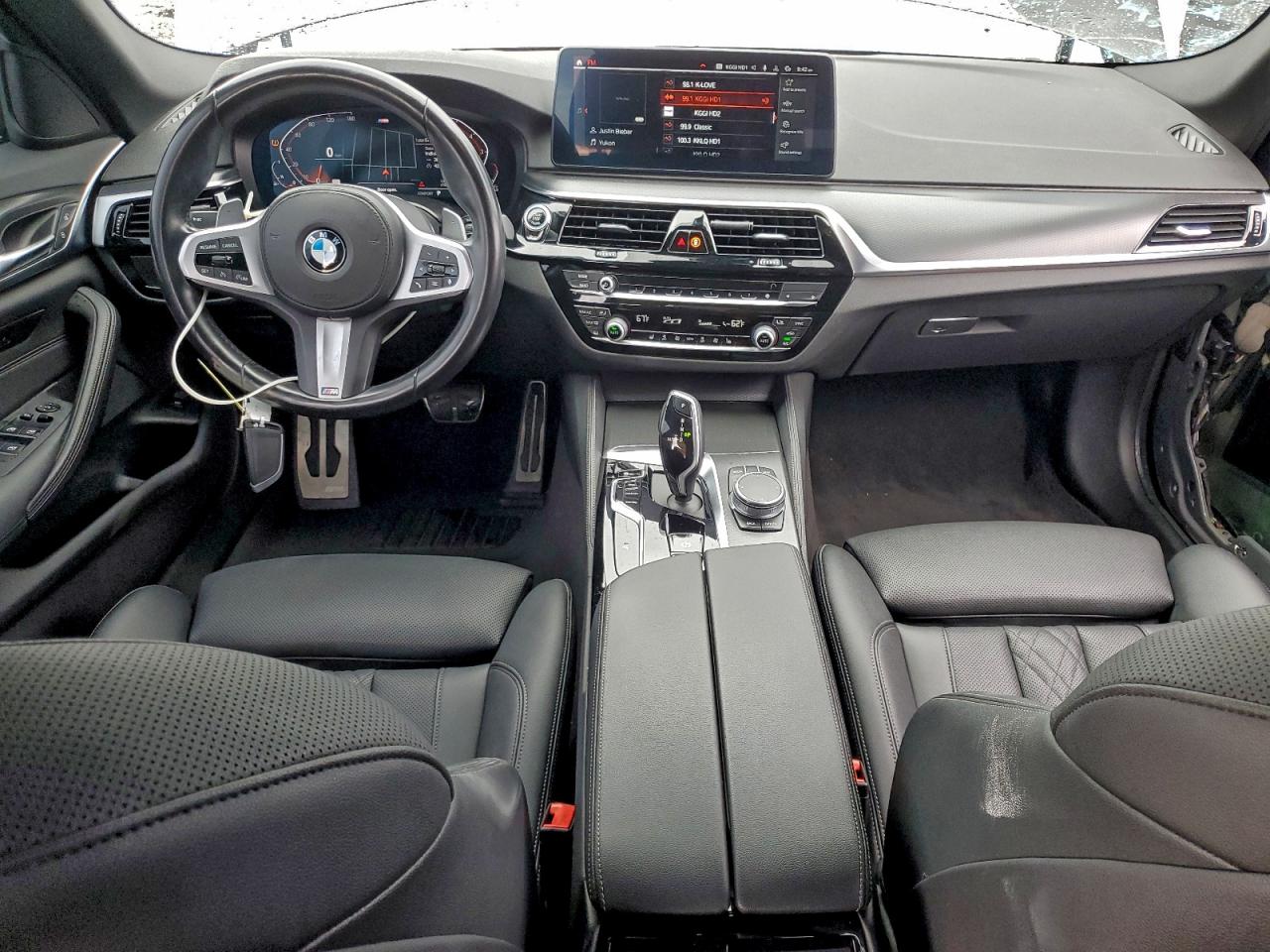BMW 5 Series I Image 10