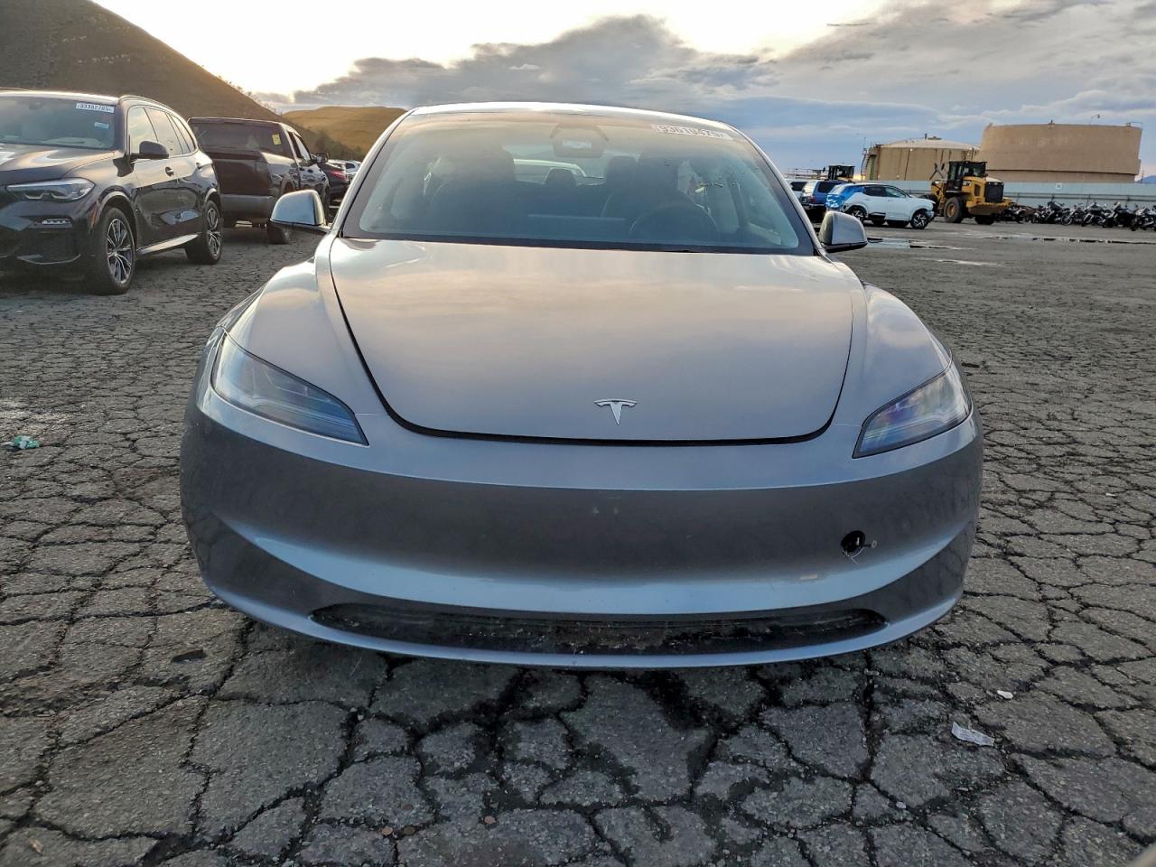 Tesla Model 3 Image 11