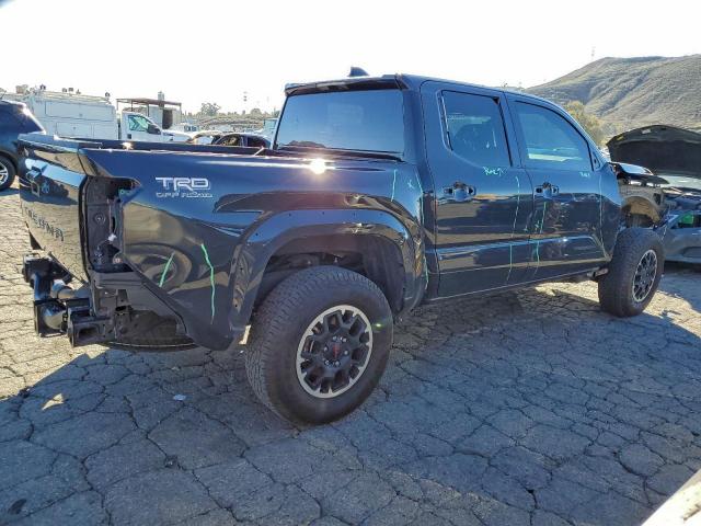 Toyota Tacoma Double Cab Image 4