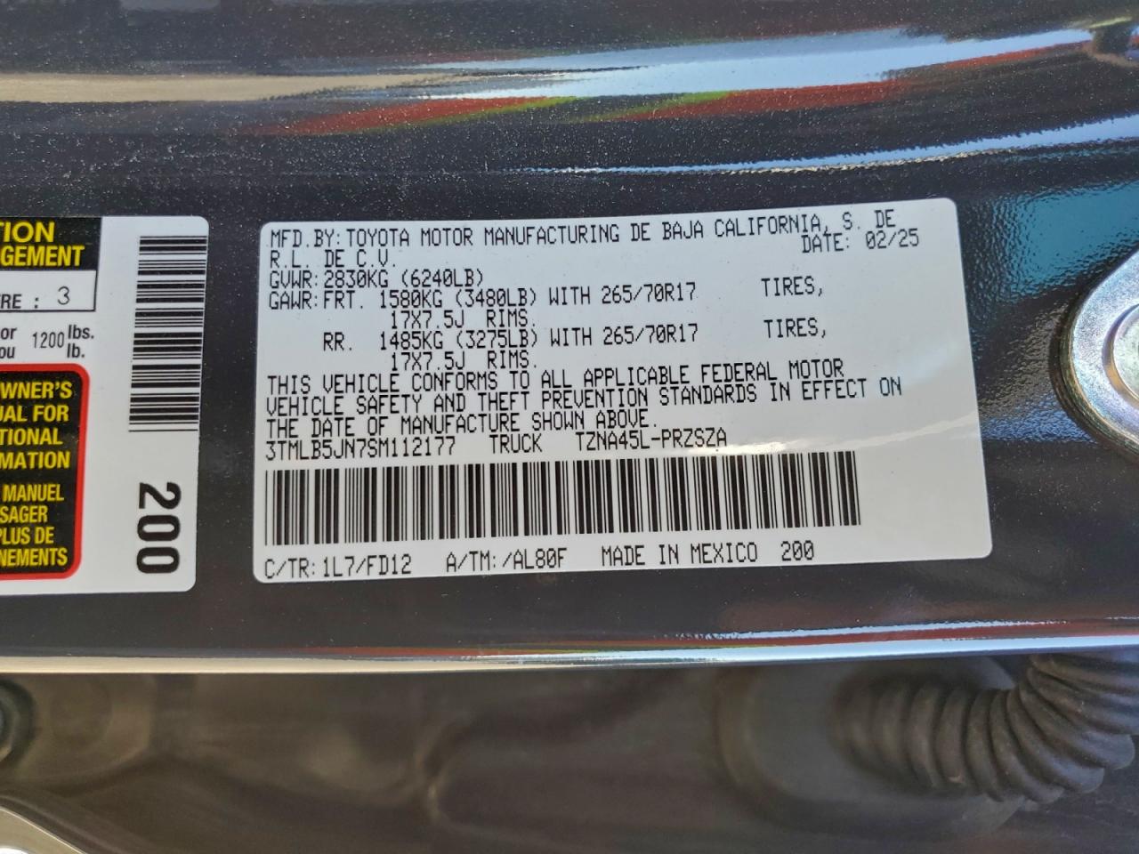 Toyota Tacoma Double Cab Image 12