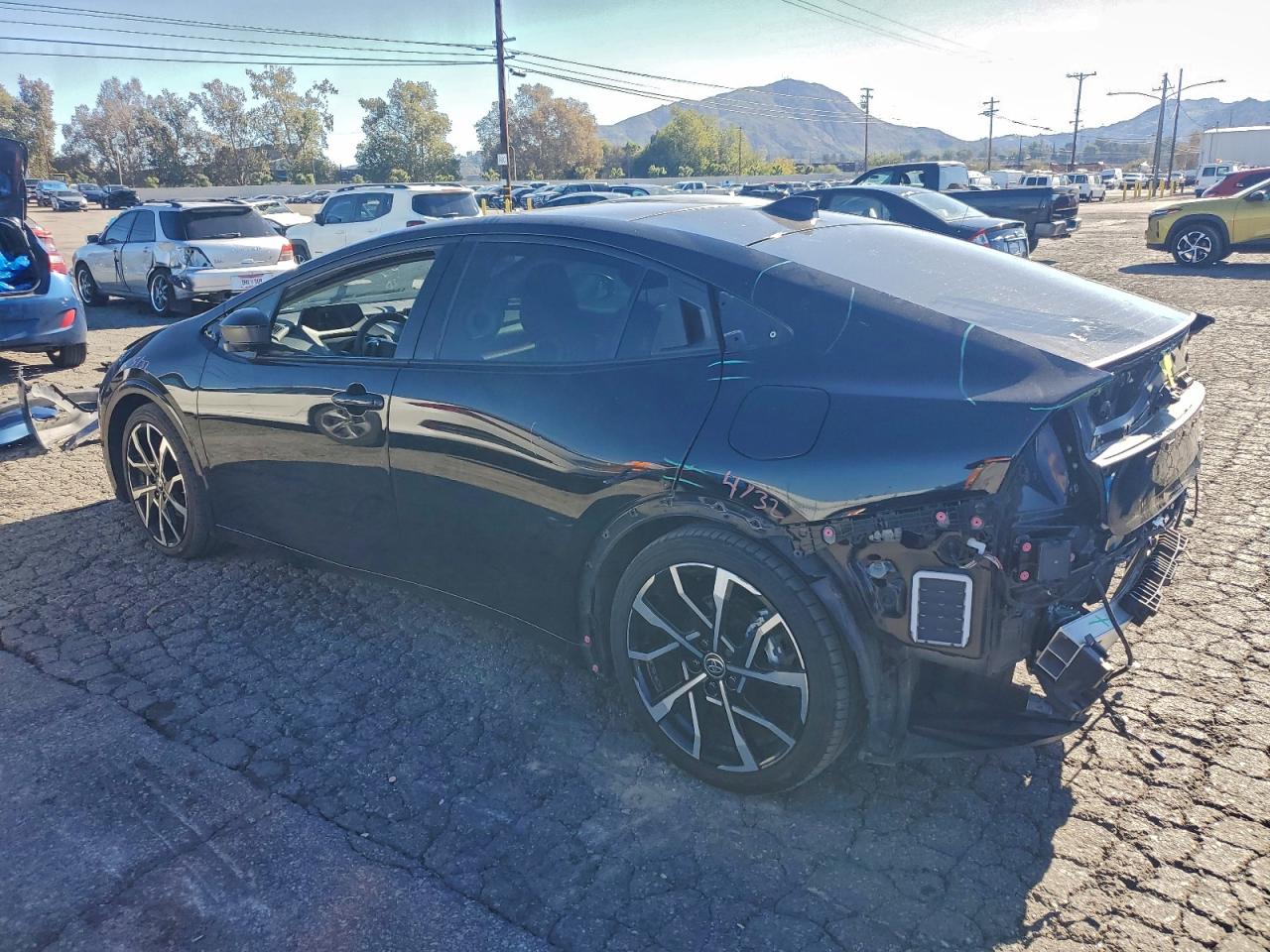 Toyota Prius Se Image 11