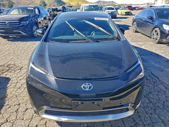 Toyota Prius Se Image 7