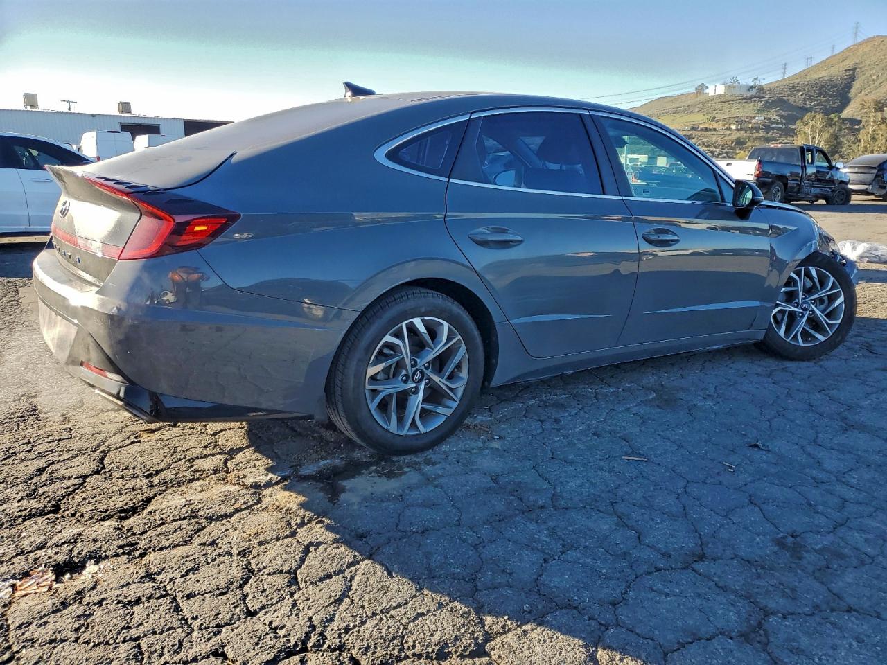 Hyundai SONATA Sel Image 11