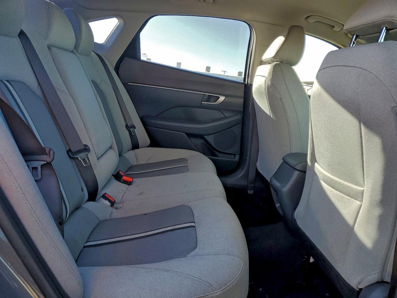 Hyundai SONATA Sel Image 9