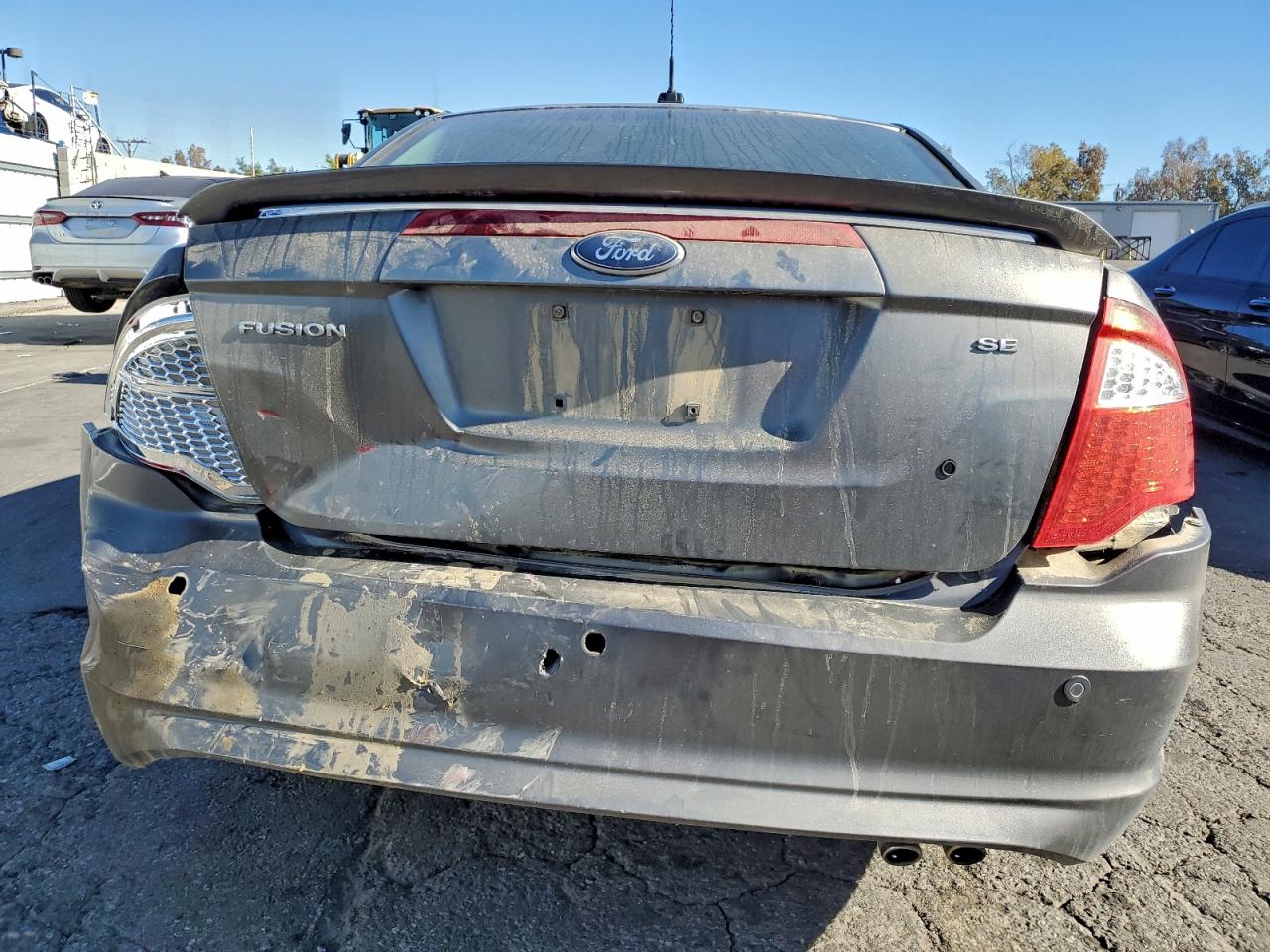 Ford Fusion Se Image 4