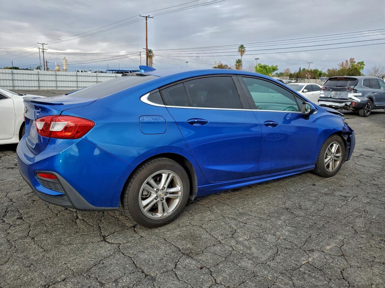 Chevrolet Cruze Lt Image 9