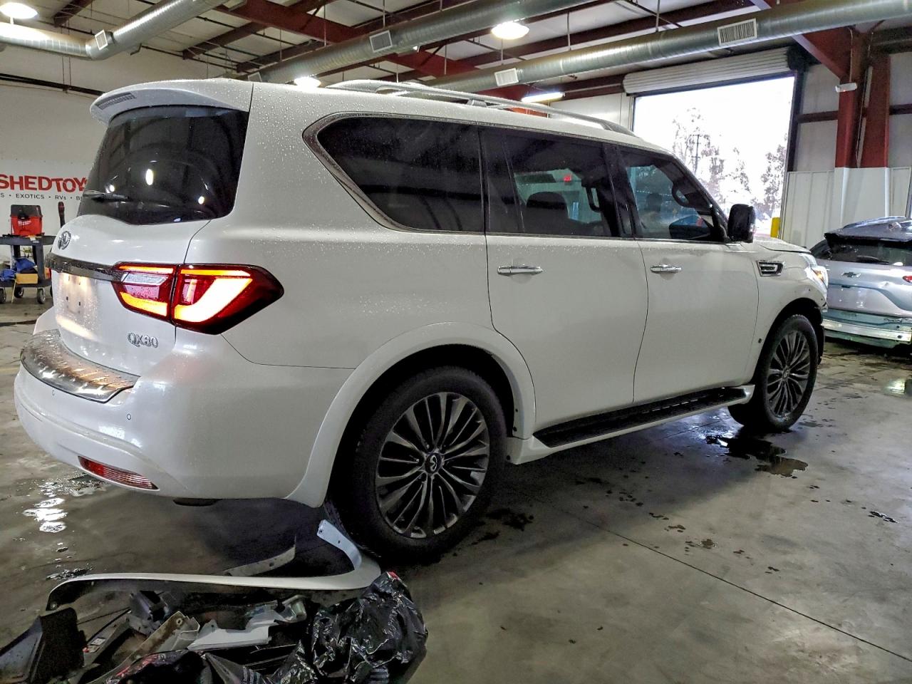 INFINITI Qx Luxe Image 5