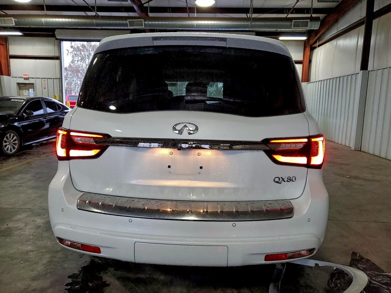 INFINITI Qx Luxe Image 11