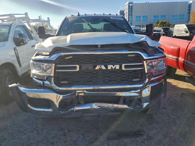 Ram 5500 Image 2