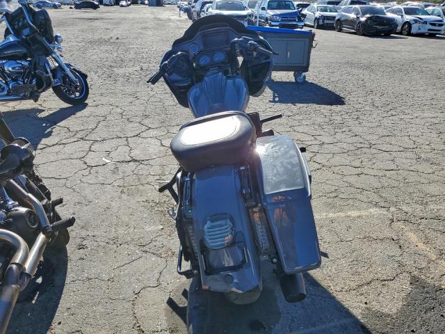 Harley-Davidson Fltrxst Image 3