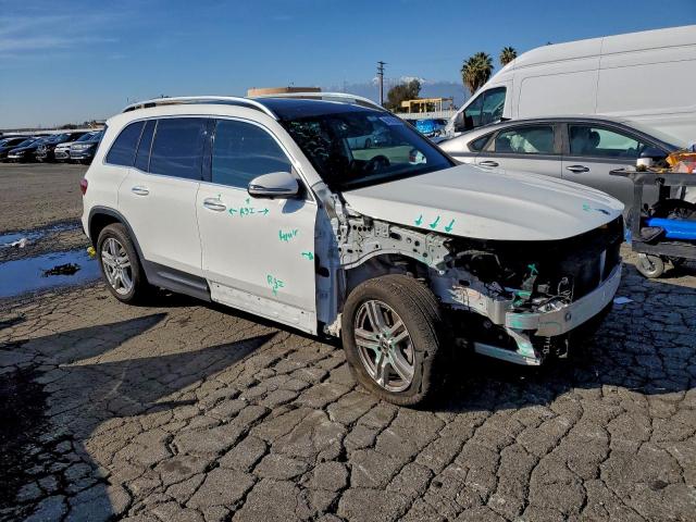 Mercedes-Benz GLB 250 Image 5