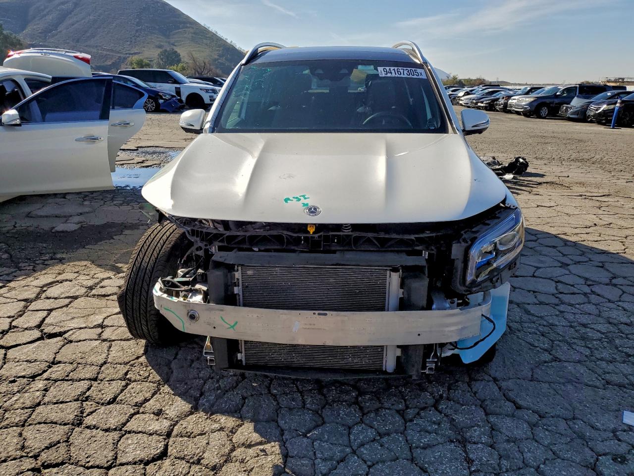 Mercedes-Benz GLB 250 Image 7