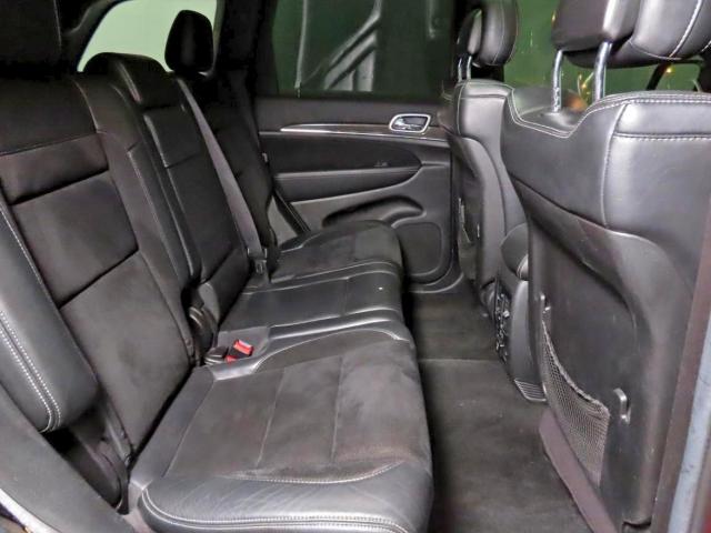 Jeep Grand Cherokee Srt-8 Image 2