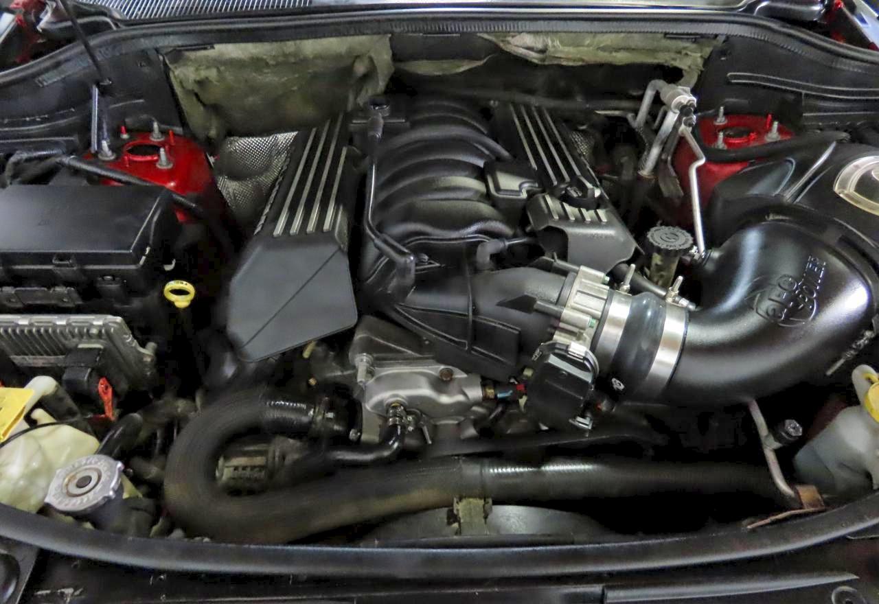 Jeep Grand Cherokee Srt-8 Image 19