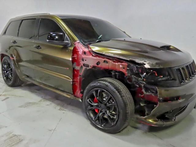 Jeep Grand Cherokee Srt-8 Image 9