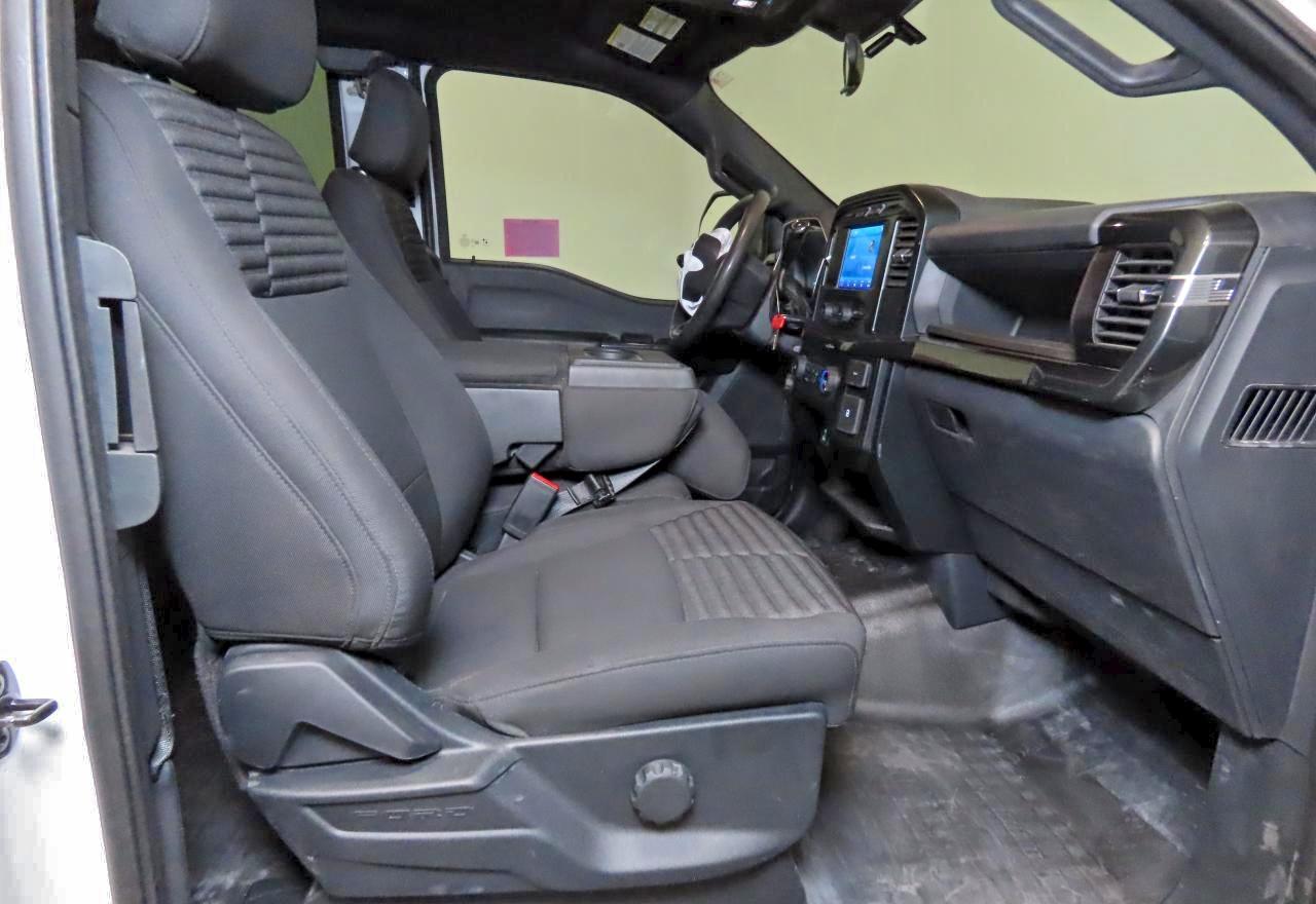 Ford F-150 Super Cab Image 8