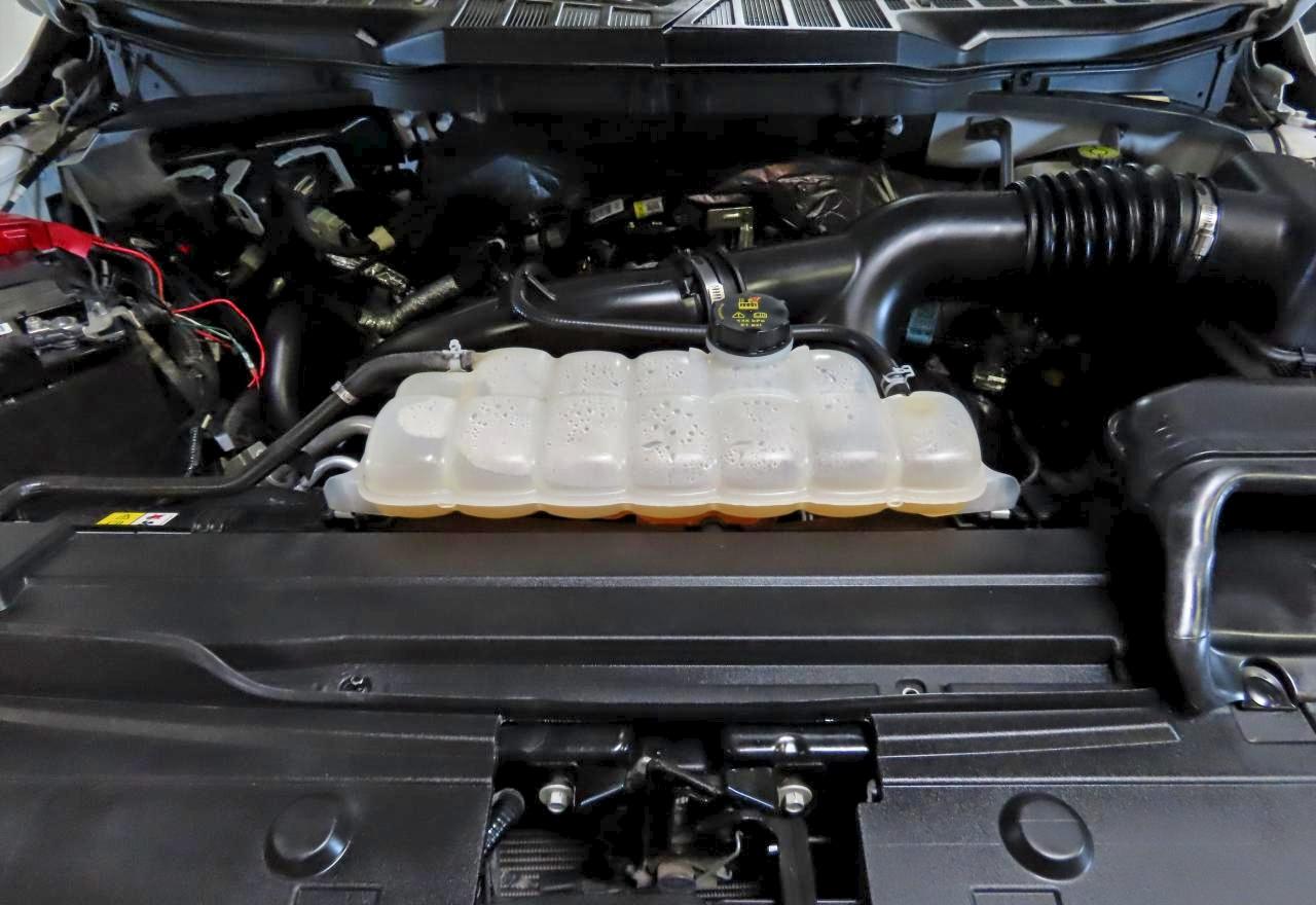 Ford F-150 Super Cab Image 7