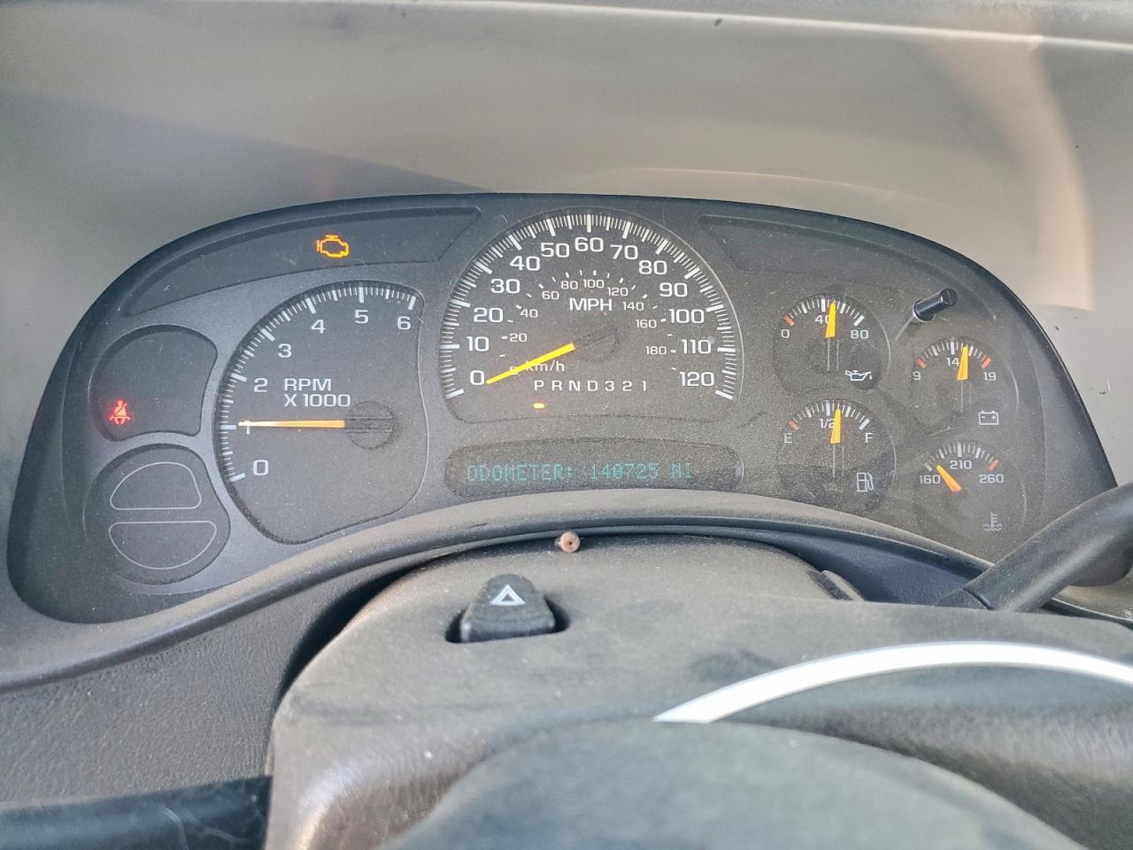 Chevrolet Silverado K1500 Image 4