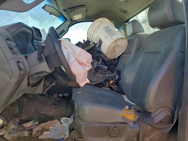 Ford F-350 Super Duty Image 14