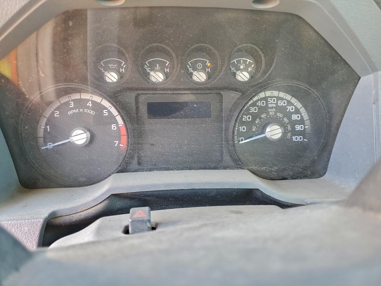 Ford F-350 Super Duty Image 6