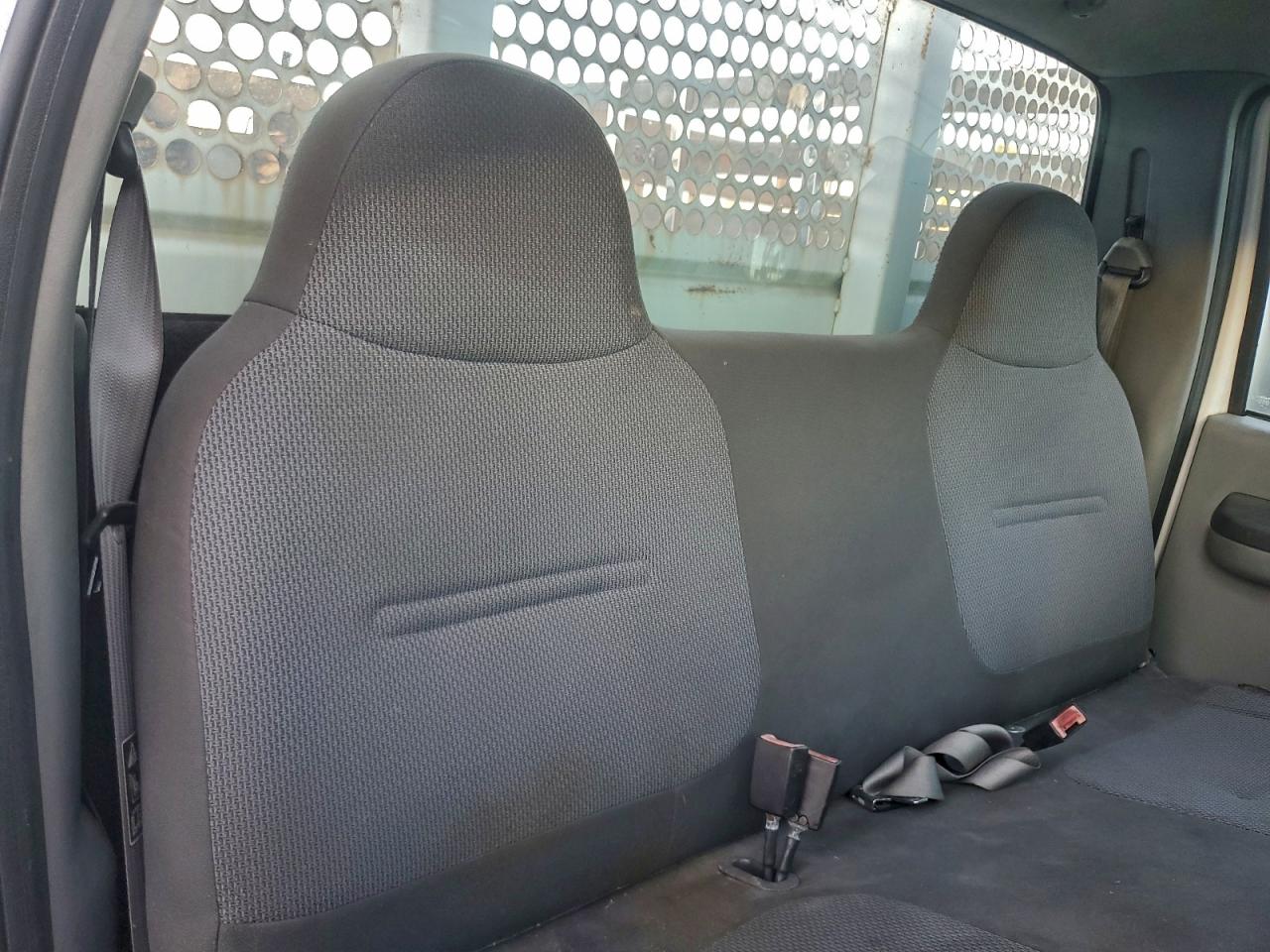 Ford F-350 Super Duty Image 5