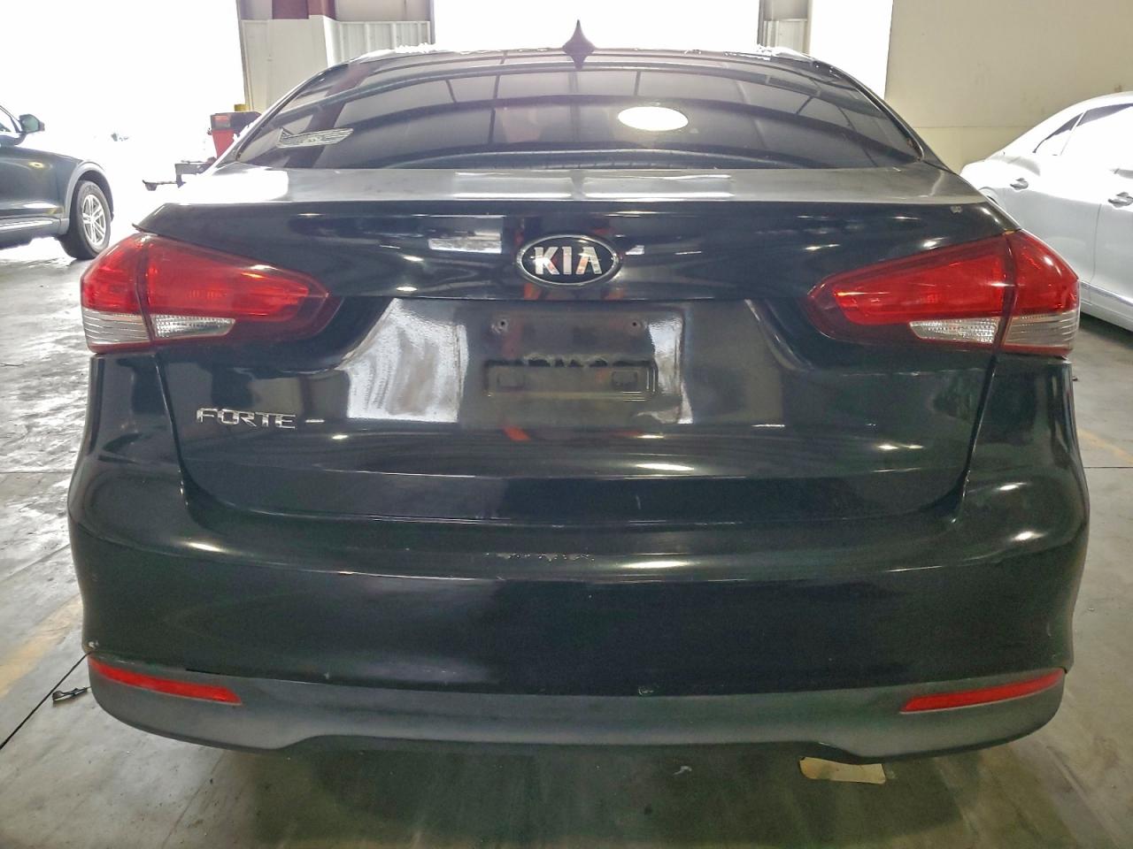 Kia Forte Lx Image 10