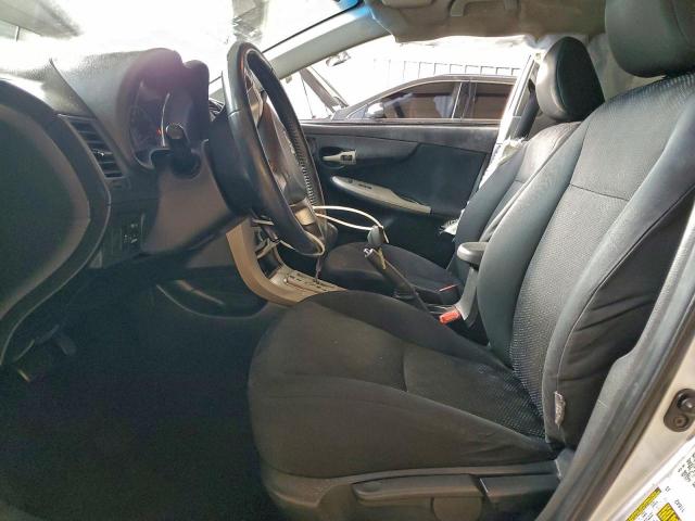 Toyota Corolla Base Image 3