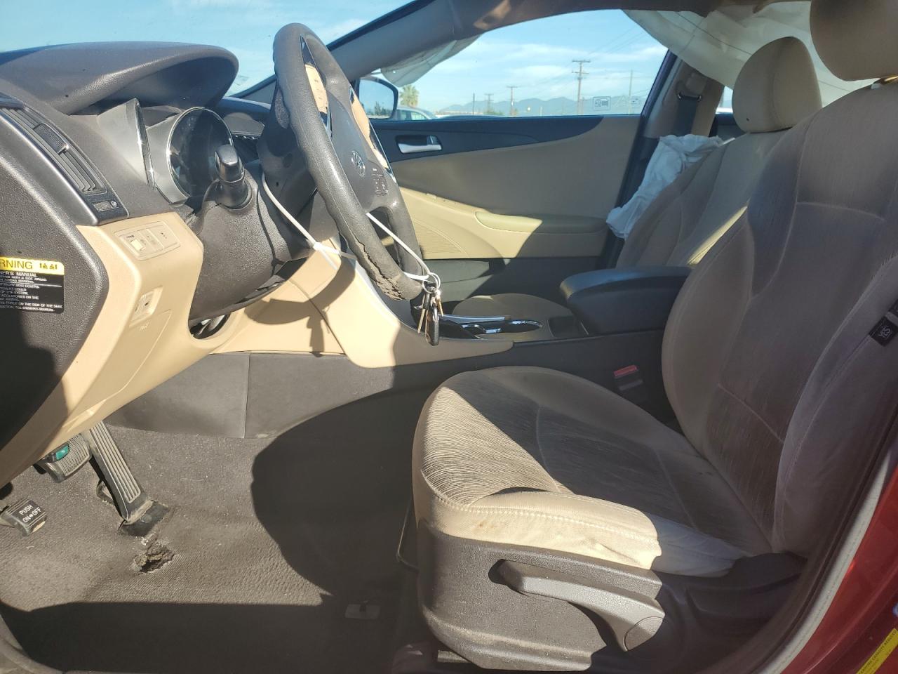 Hyundai SONATA Gls Image 11